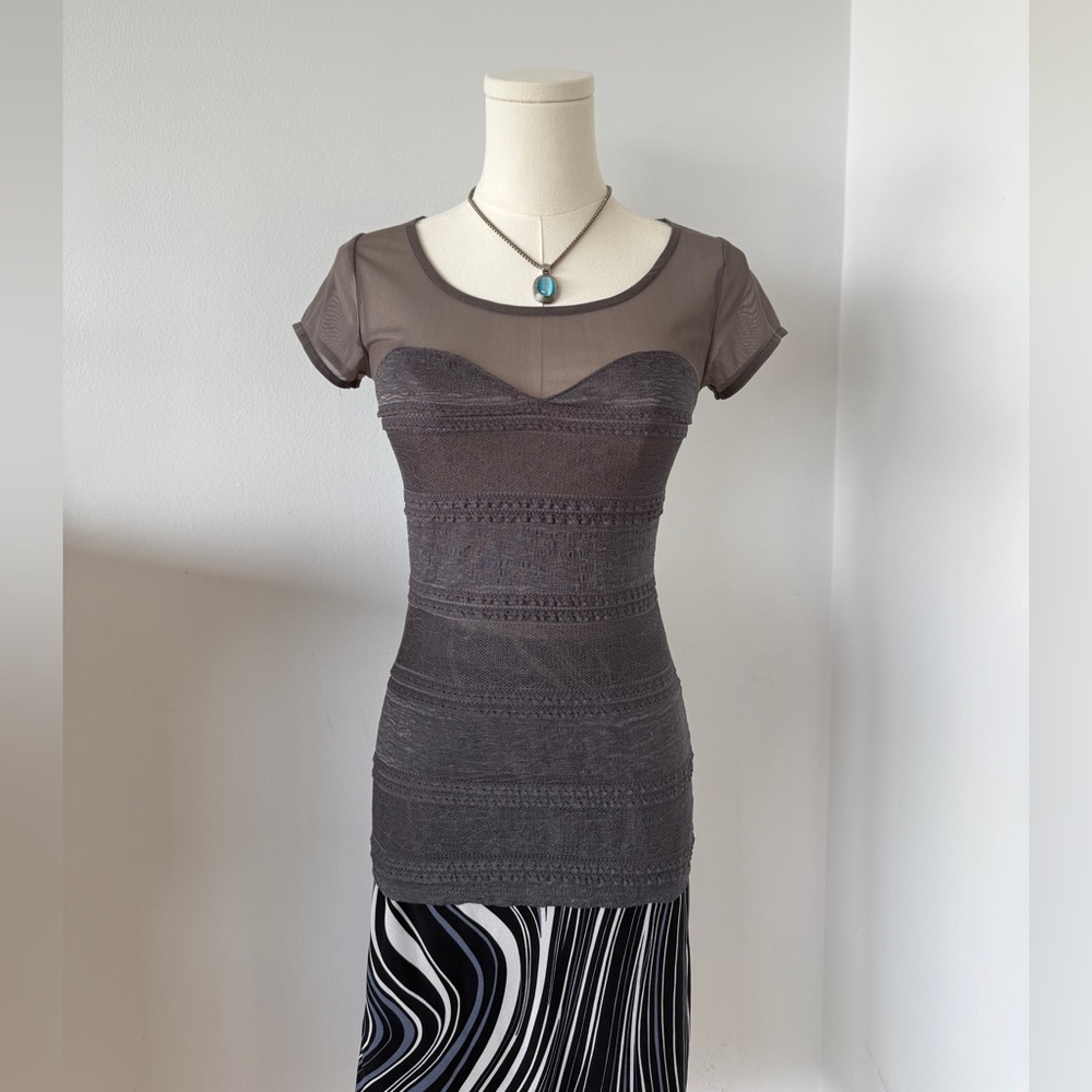 Vintage GUESS Mesh Bodycon Top – XS